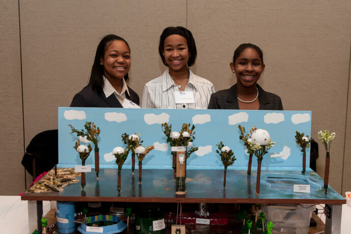 MacArthur K-8 University Academy was Patti Engineering's Best Use of Automation Technology award winners Future City Team 2013.